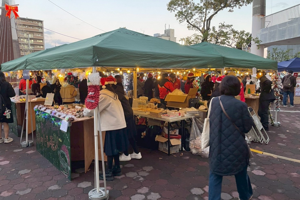 LINE_ALBUM_クリスマスマーケット2025_251225_227